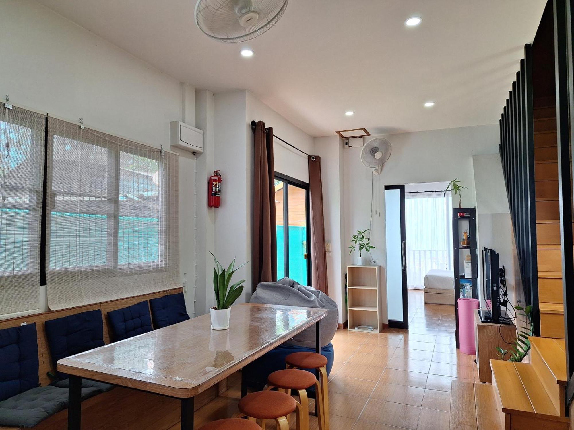 Lipe Sunrise Beach House Екстер'єр фото